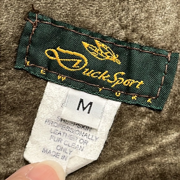 DUCK SPORT Genuine Shearling Sheepskin Suede/Fur Lined Button Pocket Car Coat M - Picture 4 of 16